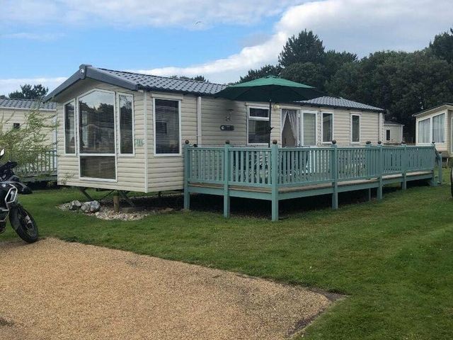 Pinewoods Holiday Park - Holiday Accommodation 12627 - 1185228 - photo 1 