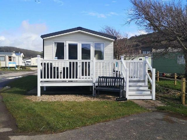 Challaborough Bay Holiday Park - Holiday Accommodation 12878 - 1185259 - photo 1 