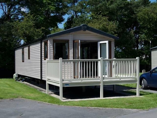 Lakeland Leisure Park - Holiday Accommodation 13065 - 1185297 - photo 1 