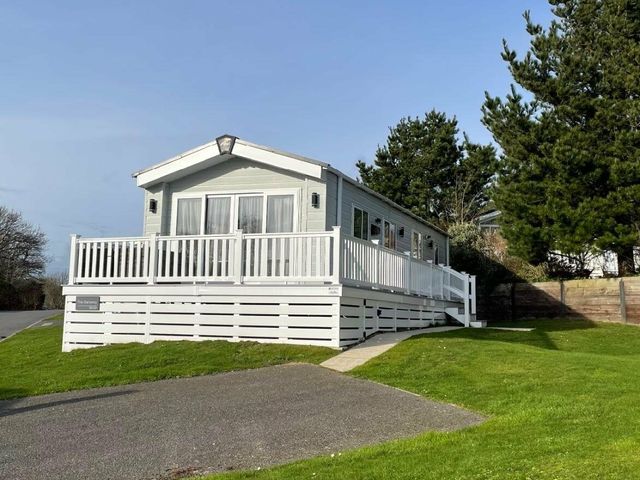 Shorefield Country Park - Holiday Accommodation 13341 - 1185328 - photo 1 