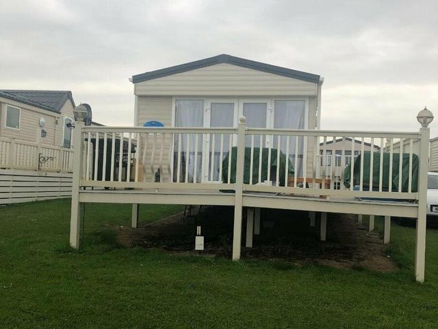 Crimdon Dene Holiday Park - Holiday Accommodation 13530 - 1185353 - photo 1 