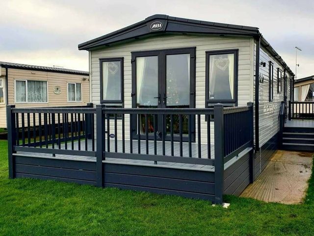 Broadland Sands - Holiday Accommodation 13601 - 1185364 - photo 1 