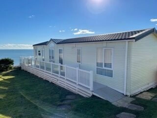 Devon Cliffs Holiday Park - Holiday Accommodation 13976 - 1185435 - photo 1 