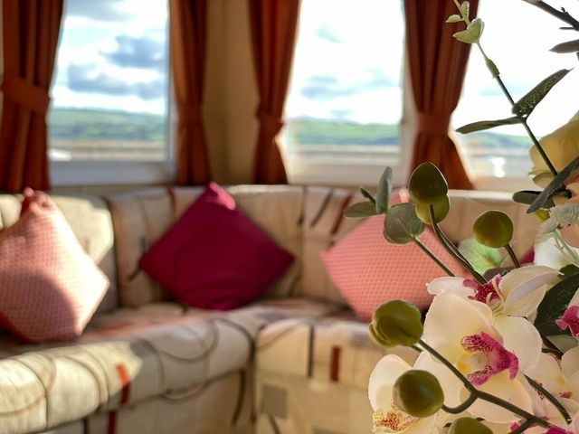 Cambrian Coast Holiday Park - Holiday Accommodation 14157 - 1185471 - photo 1 