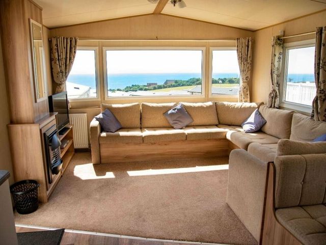 Devon Cliffs Holiday Park - Holiday Accommodation 143 - 1185502 - photo 1 