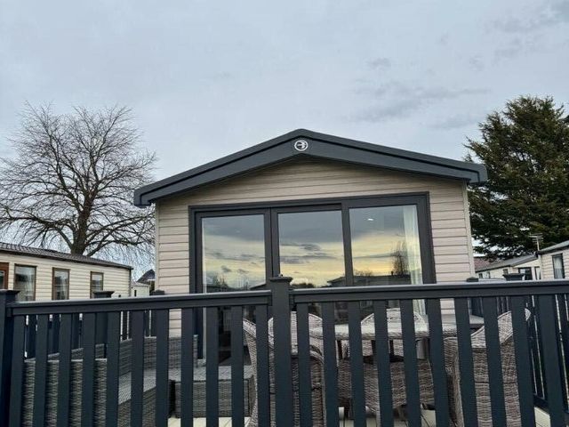 Flamingo Land Holiday Park - Holiday Accommodation 14710 - 1185582 - photo 1 