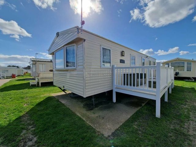 Broadland Sands - Holiday Accommodation 15063 - 1185670 - photo 1 