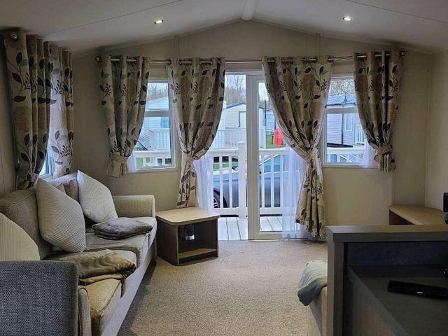 Cleethorpes Beach Holiday Park - Holiday Accommodation 15110 - 1185679 - photo 1 