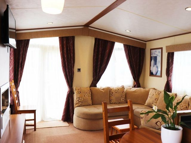 Sunnymede Caravan Park - Holiday Accommodation 15384 - 1185738 - photo 1 