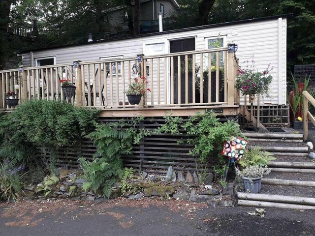 Aberdunant Hall Holiday Park - Holiday Accommodation 15557 - 1185776 - photo 1 