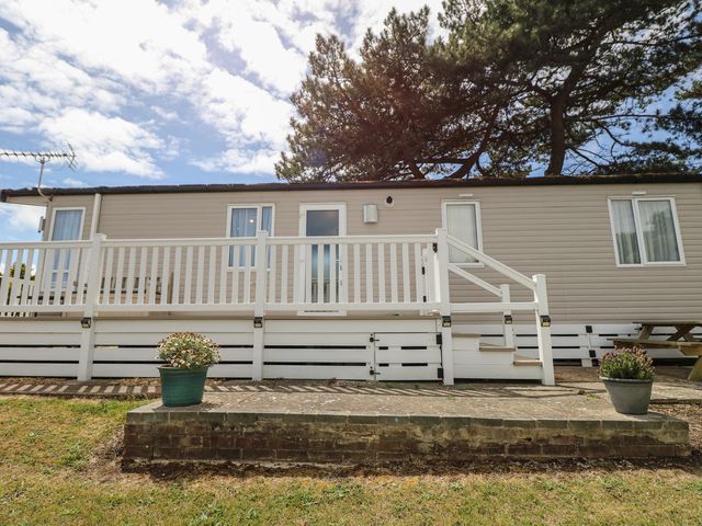 Pine Tree Lodge - Shorefield Country Park - 1185777 - photo 2