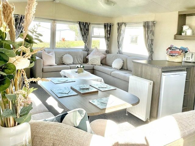 Trecco Bay - Holiday Accommodation 15950 - 1185872 - photo 1 