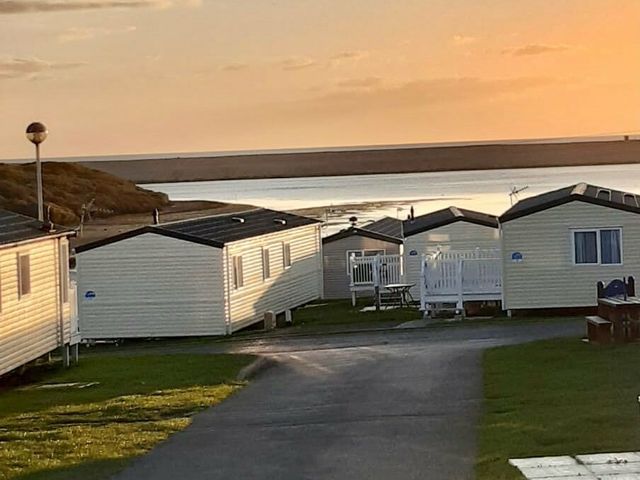 Littlesea Holiday Park - Holiday Accommodation 15976 - 1185879 - photo 1 