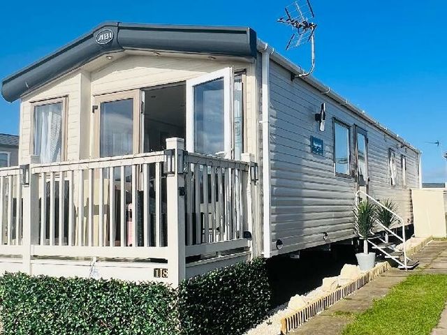Berwick Holiday Park - Holiday Accommodation 16077 - 1185909 - photo 1 