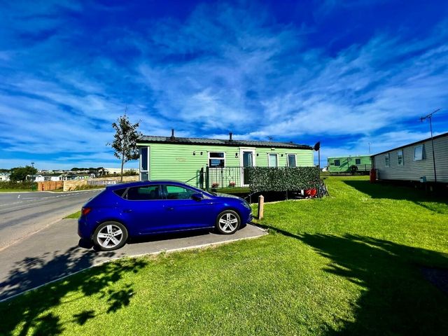 Thornwick Bay Holiday Village - Holiday Accommodation 16127 - 1185923 - photo 1 