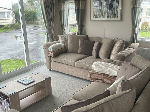 Southview Holiday Park - Holiday Accommodation 16596 - 1186057 - photo 1 