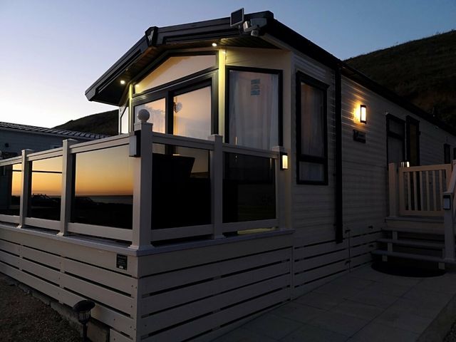 Freshwater Beach Holiday Park - Holiday Accommodation 16635 - 1186070 - photo 1 