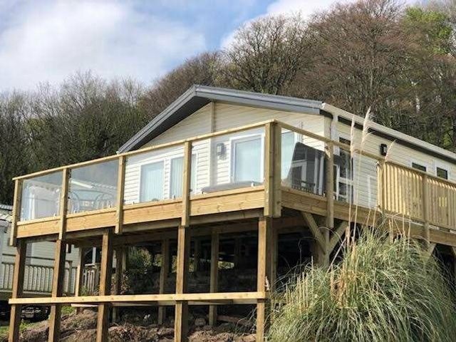 Lydstep Beach - Holiday Accommodation 16728 - 1186088 - photo 1 