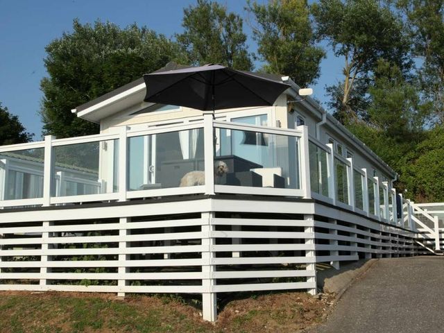 Waterside Bowleaze Cove Holiday Park - Holiday Accommodation 16929 - 1186143 - photo 1 