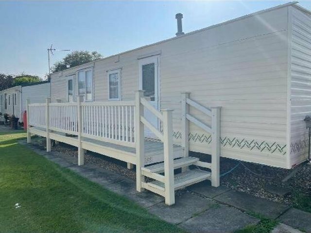 Happy Days Holiday Homes - Holiday Accommodation 17061 - 1186195 - photo 1 