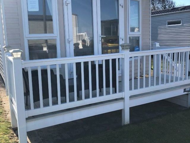 Hopton Holiday Village - Holiday Accommodation 17240 - 1186253 - photo 1 