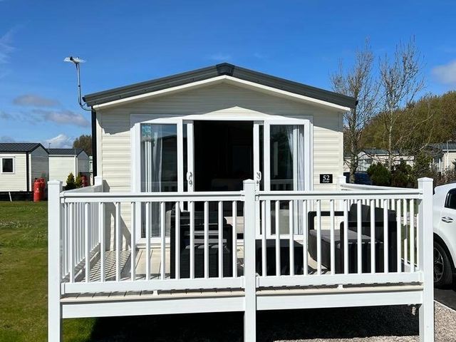 Regent Bay Holiday Park - Holiday Accommodation 17306 - 1186275 - photo 1 