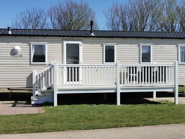 Skipsea Sands Holiday Park - Holiday Accommodation 17326 - 1186281 - photo 1 
