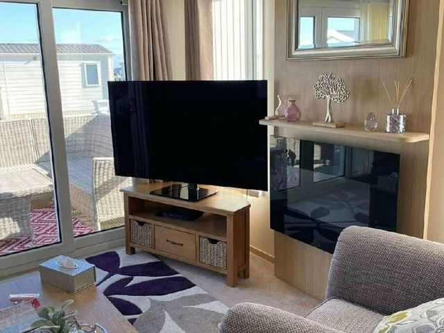 Golden Anchor Holiday Park - Holiday Accommodation 17383 - 1186299 - photo 3