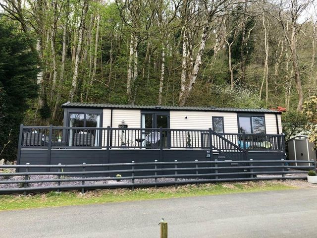 Aberdunant Hall Holiday Park - Holiday Accommodation 17422 - 1186310 - photo 1 