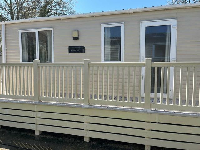 Hoburne Bashley - Holiday Accommodation 17505 - 1186342 - photo 1 