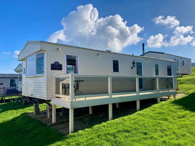 Thornwick Bay Holiday Village - Holiday Accommodation 17576 - 1186362 - photo 1 