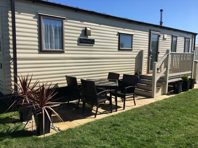 Green Farm Caravan Park - Holiday Accommodation 17809 - 1186435 - photo 1 