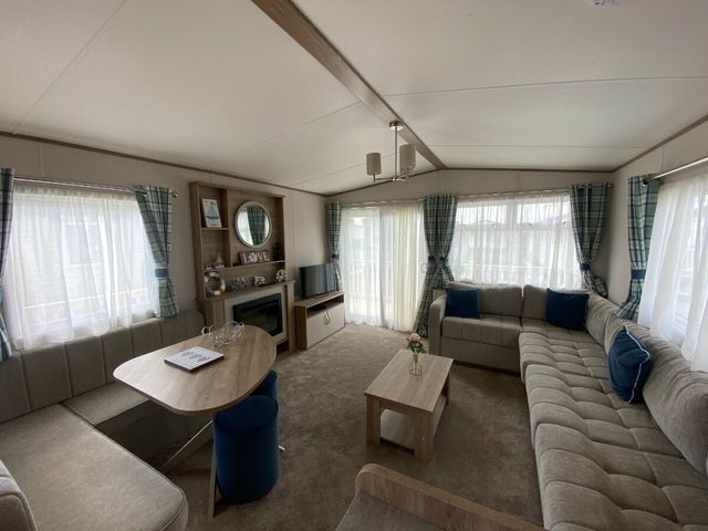 Golden Palm Resort - Holiday Accommodation 17880 - 1186460 - photo 1 