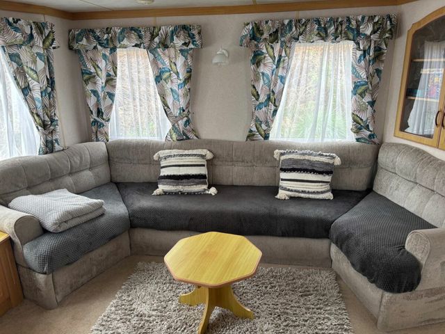 Aberystwyth Holiday Village - Holiday Accommodation 17908 - 1186468 - photo 1 