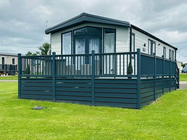 Ashbourne Heights Holiday Park - Holiday Accommodation 18103 - 1186524 - photo 1 