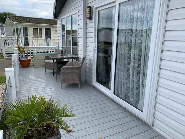 Manor Park Holiday Village - Holiday Accommodation 18468 - 1186628 - photo 1 