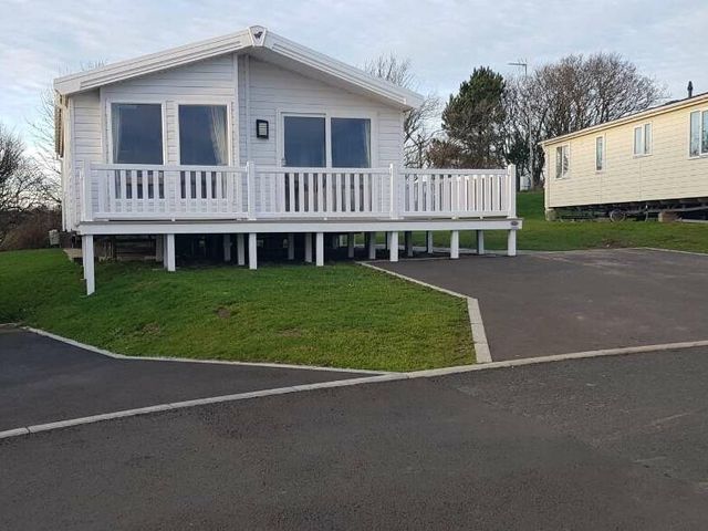 Sandy Bay Holiday Park - Holiday Accommodation 18569 - 1186658 - photo 1 