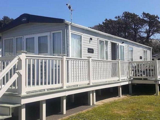 Whitecliff Bay Holiday Park - Holiday Accommodation 18867 - 1186754 - photo 1 