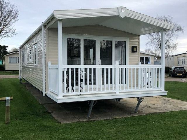 Hopton Holiday Village - Holiday Accommodation 19075 - 1186827 - photo 1 