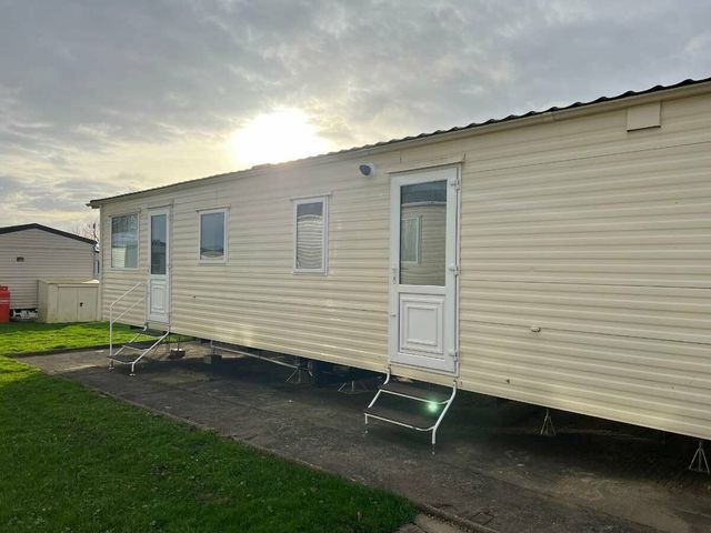 Sand Le Mere Holiday Village - Holiday Accommodation 19190 - 1186875 - photo 1 