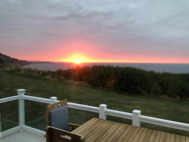 Devon Cliffs Holiday Park - Holiday Accommodation 19562 - 1187017 - photo 1 
