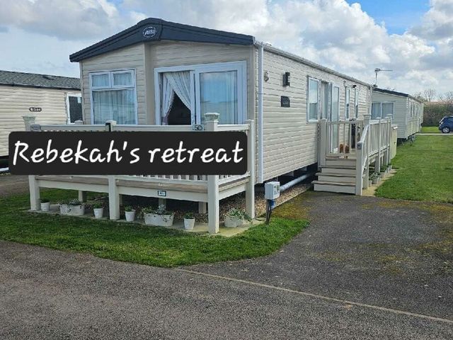 Golden Sands - Holiday Accommodation 20050 - 1187191 - photo 1 