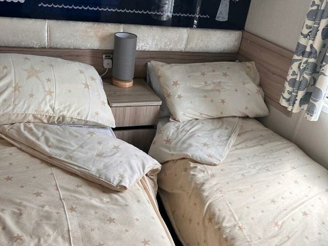 Marton Mere Holiday Village - Holiday Accommodation 20246 - 1187277 - photo 1 