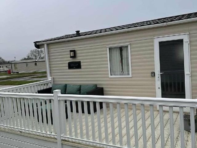 Flamingo Land Holiday Park - Holiday Accommodation 20411 - 1187354 - photo 1 
