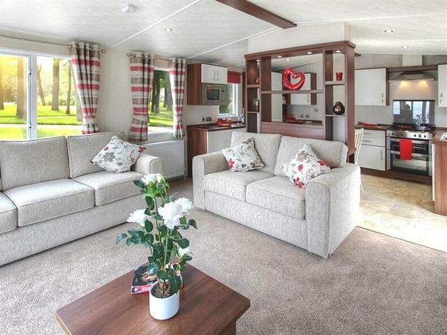 Hoburne Bashley - Holiday Accommodation 20476 - 1187373 - photo 1 