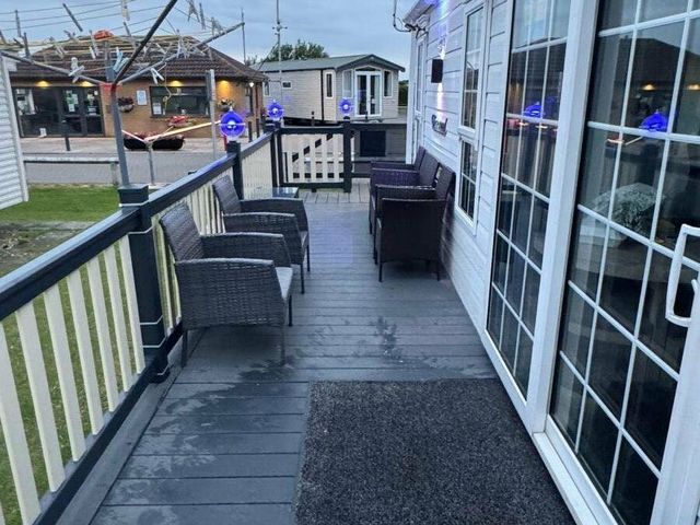 Waterside Leisure Park - Holiday Accommodation 20505 - 1187387 - photo 1 