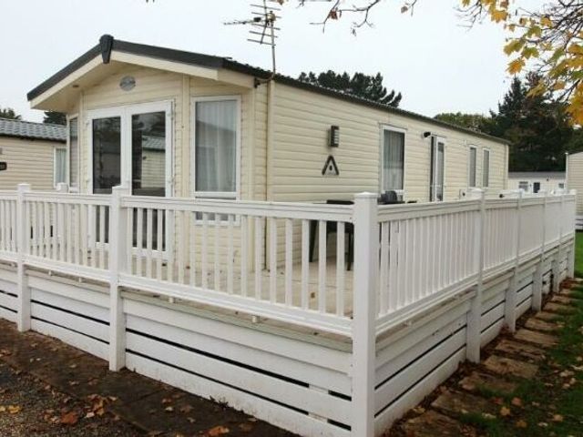 Shorefield Country Park - Holiday Accommodation 20815 - 1187533 - photo 1 