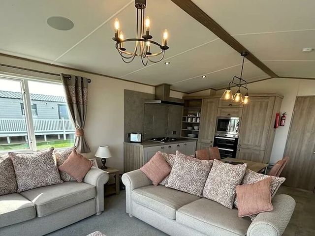 Primrose Valley Holiday Park - Holiday Accommodation 21010 - 1187659 - photo 1 