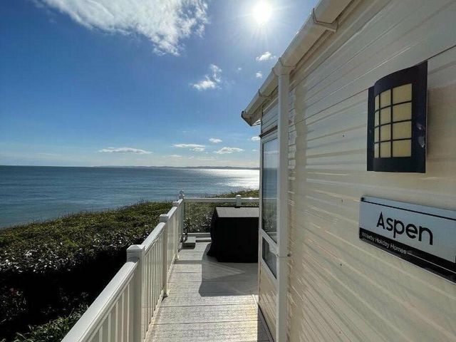 Devon Cliffs Holiday Park - Holiday Accommodation 2104 - 1187676 - photo 1 