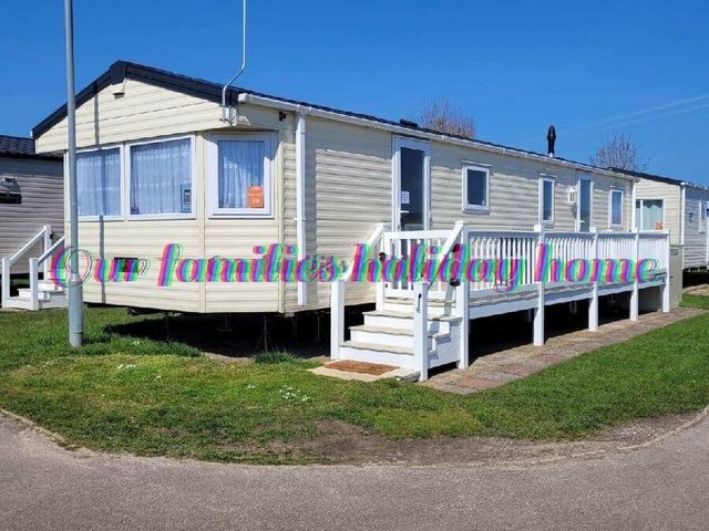 Caister Holiday Park - Holiday Accommodation 2106 - 1187687 - photo 1 